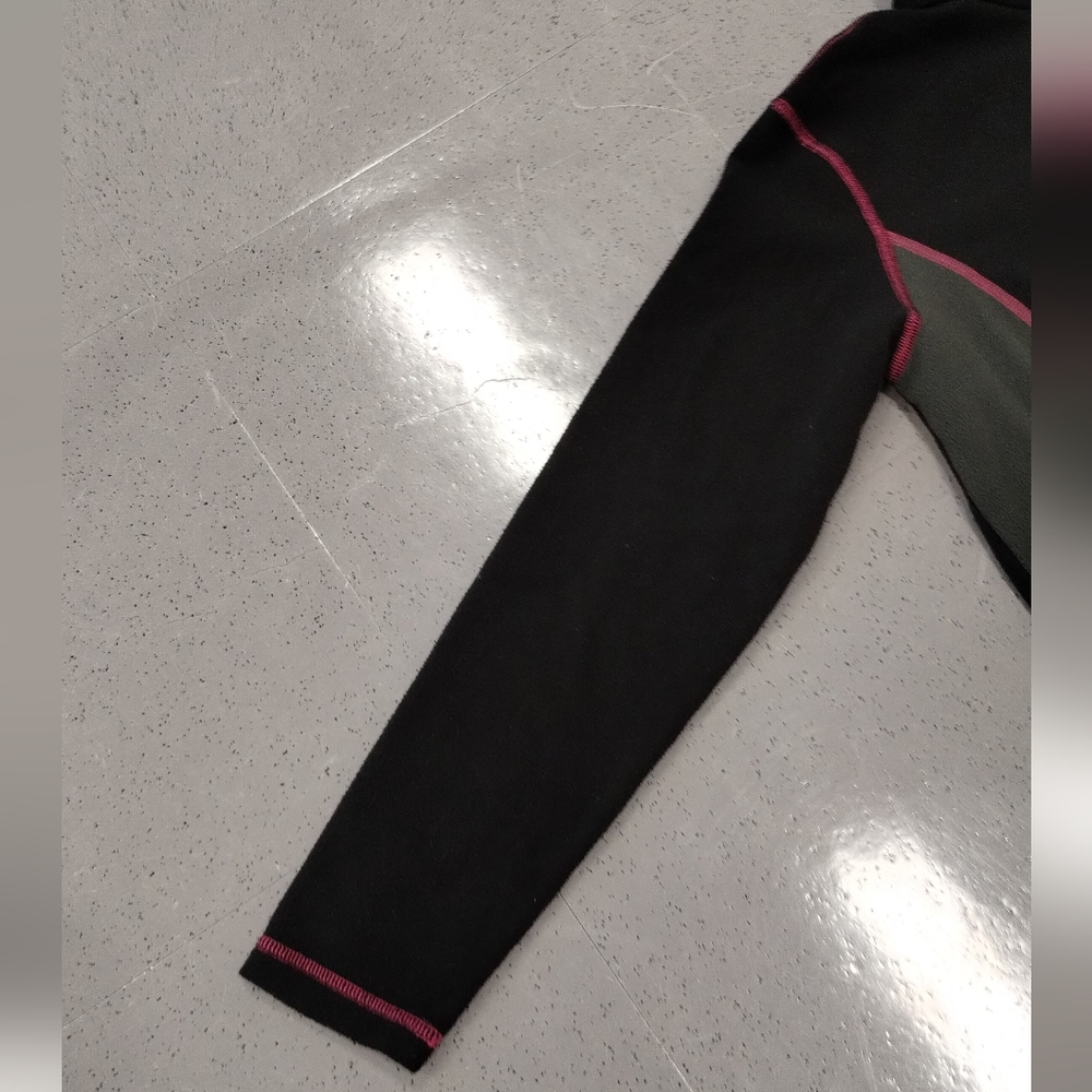 The North Face 1/4 Zip Fleece Pull Over sweater Girls L Black & Pink Lightweight - Picture 12 of 13